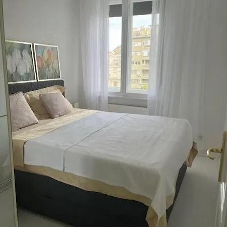 Park Oasis Centerpoint *